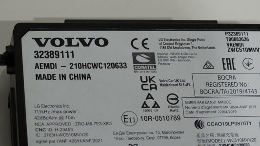 Centre console wireless phone charger Volvo 32389111